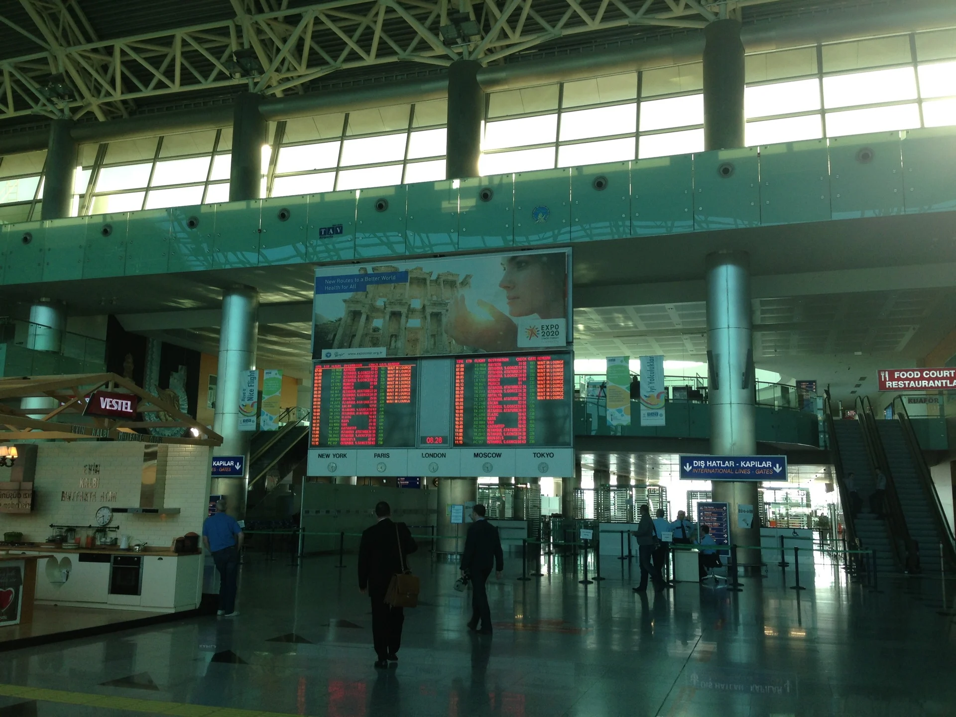 16 Eylül Mahallesi Havalimanı Transferi